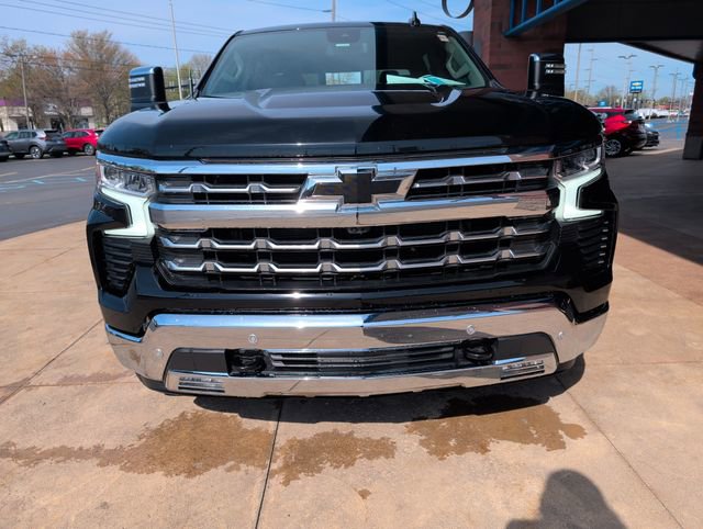 Certified 2024 Chevrolet Silverado 1500 LTZ w/ LTZ Convenience Package II AWD/4WD image 11
