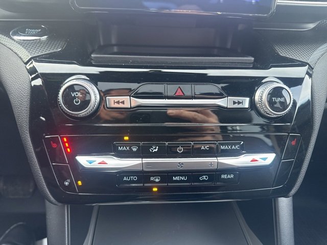 Used 2023 Ford Explorer ST-Line w/ Class IV Trailer Tow Package image 35