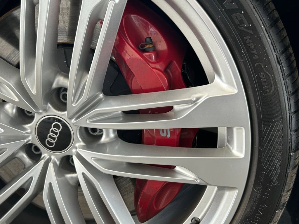 Used 2021 Audi S6 Prestige image 24