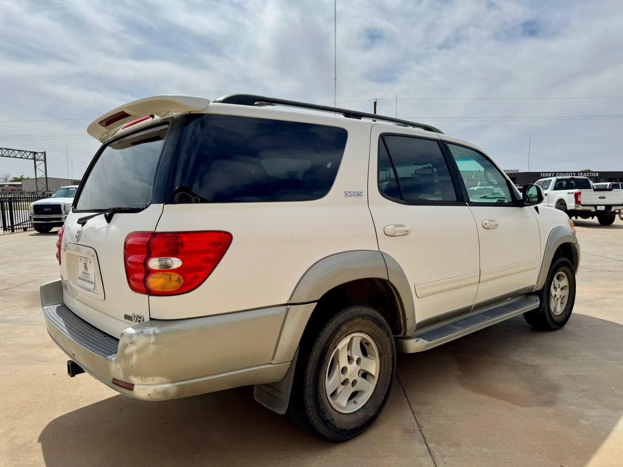 Used 2003 Toyota Sequoia SR5 RWD image 5