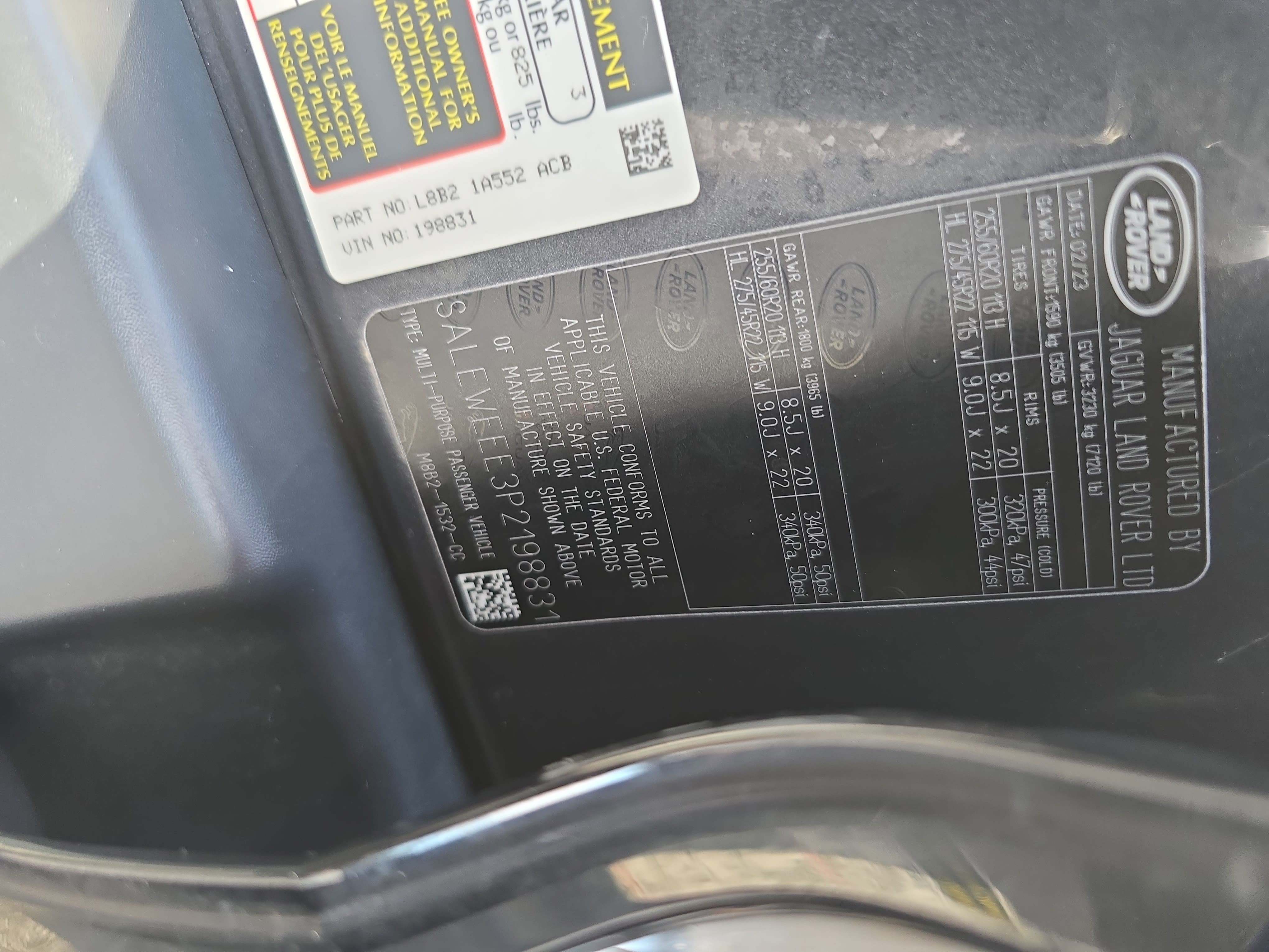 Used 2023 Land Rover Defender 110 V8 image 36