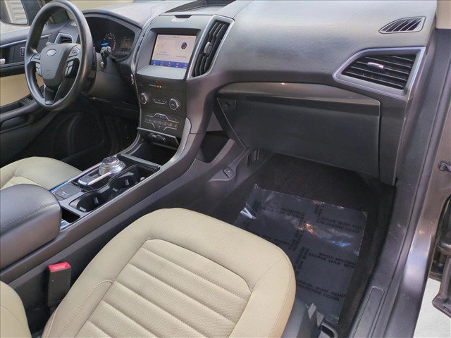 Used 2020 Ford Edge SE AWD/4WD image 21