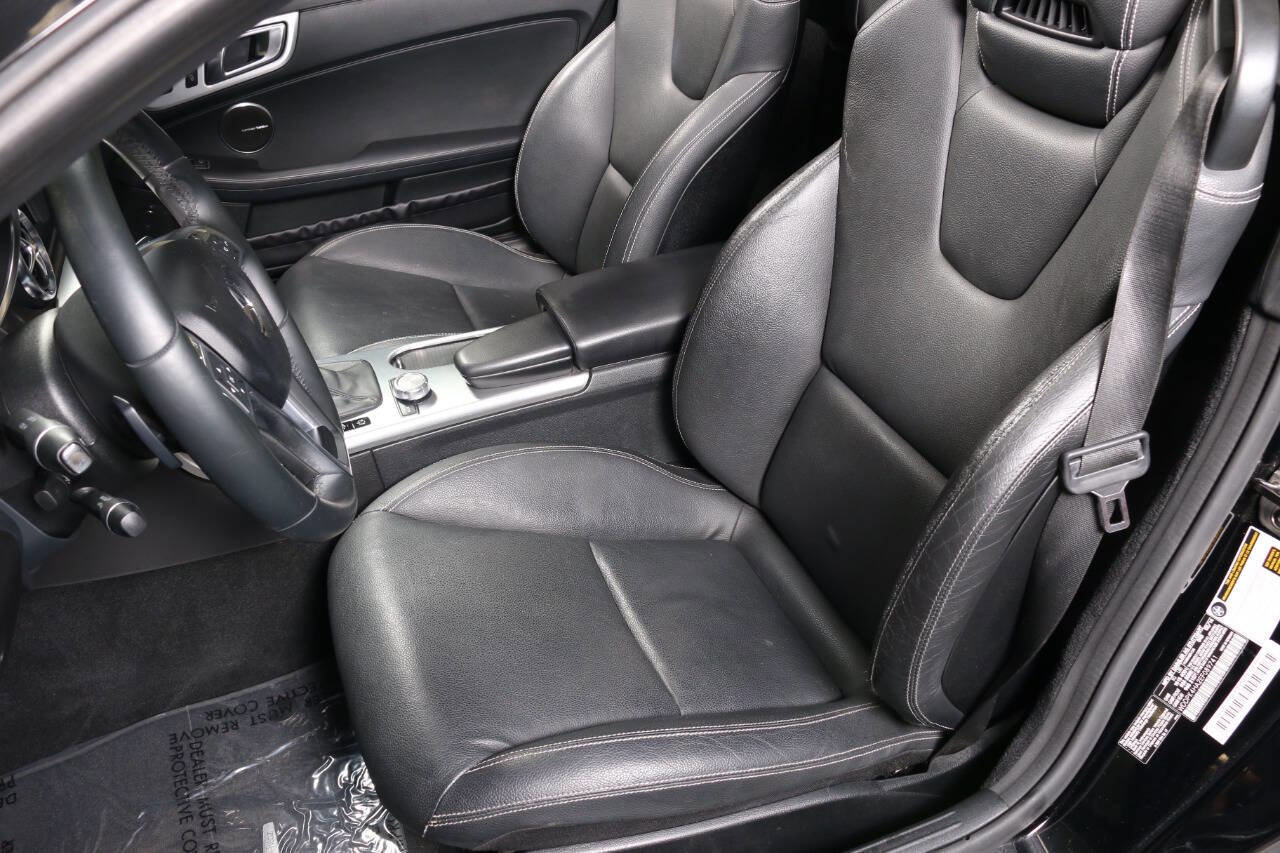 Used 2014 Mercedes-Benz SLK 250 w/ Premium Package image 43