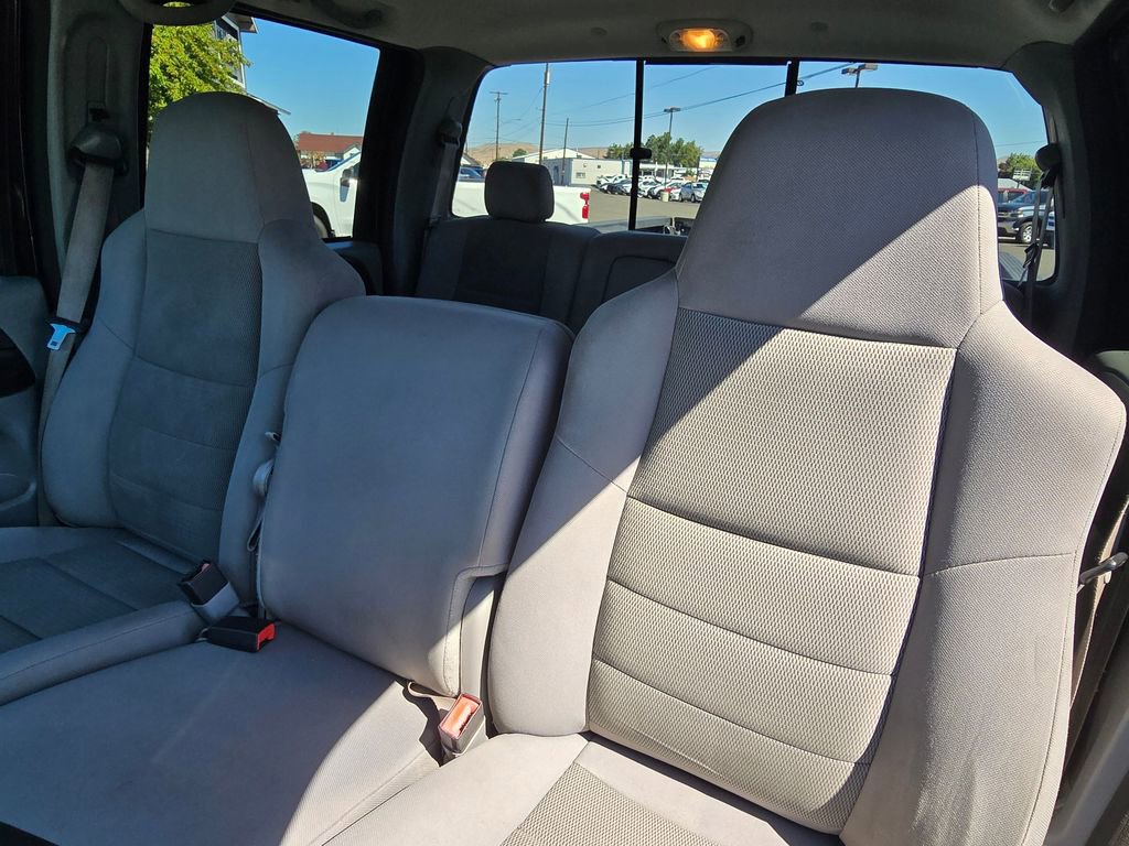 Used 2006 Ford F350 XLT image 23