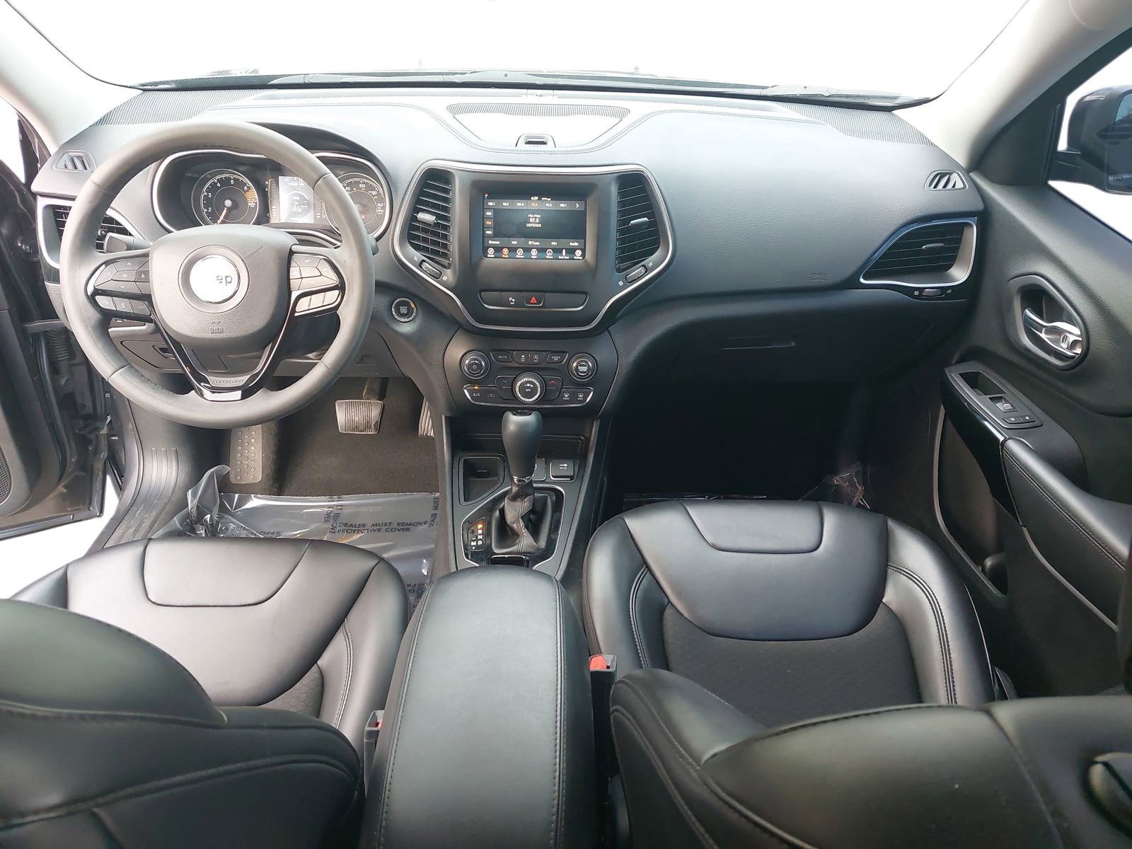 Used 2020 Jeep Cherokee Latitude Plus image 9