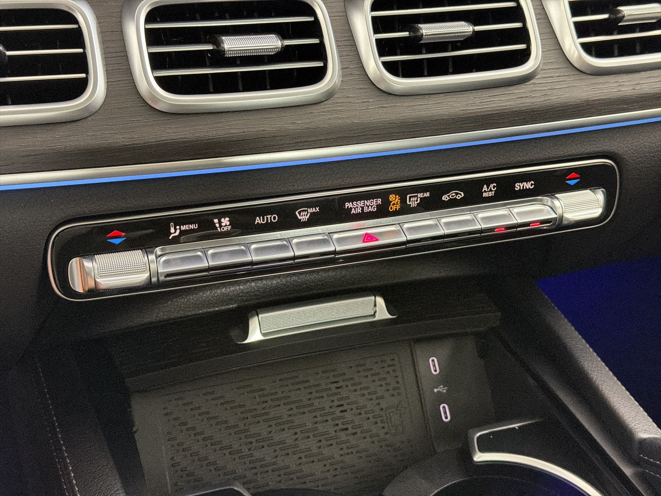 New 2026 Mercedes-Benz GLS 450 4MATIC image 26