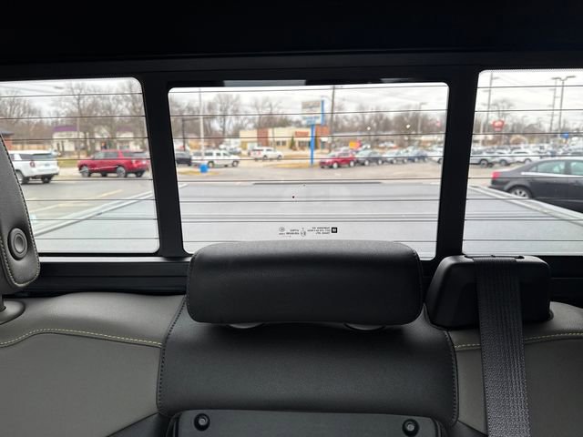 Used 2022 Chevrolet Silverado 1500 ZR2 w/ Technology Package image 36