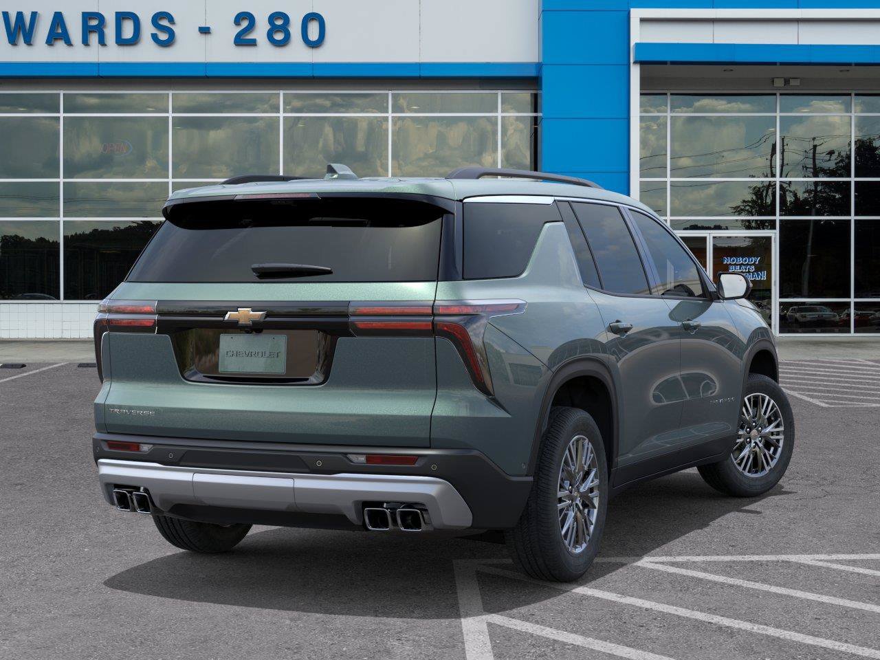 New 2027 Chevrolet Traverse LT FWD image 4