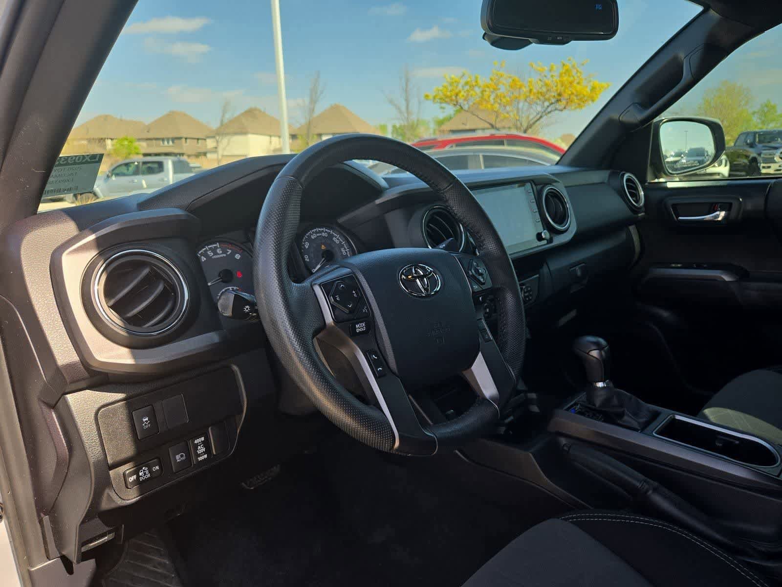 Used 2020 Toyota Tacoma TRD Sport w/ Technology Package RWD video 2