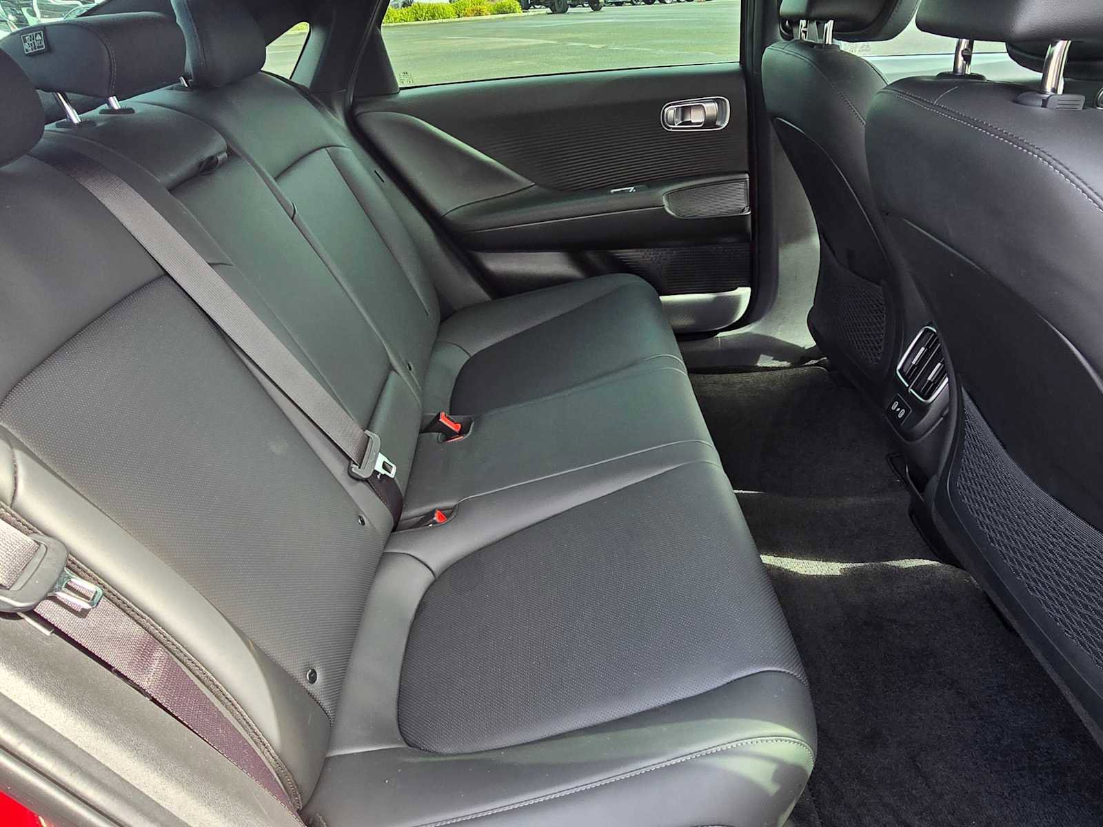 Used 2023 Hyundai Ioniq 6 SEL image 12
