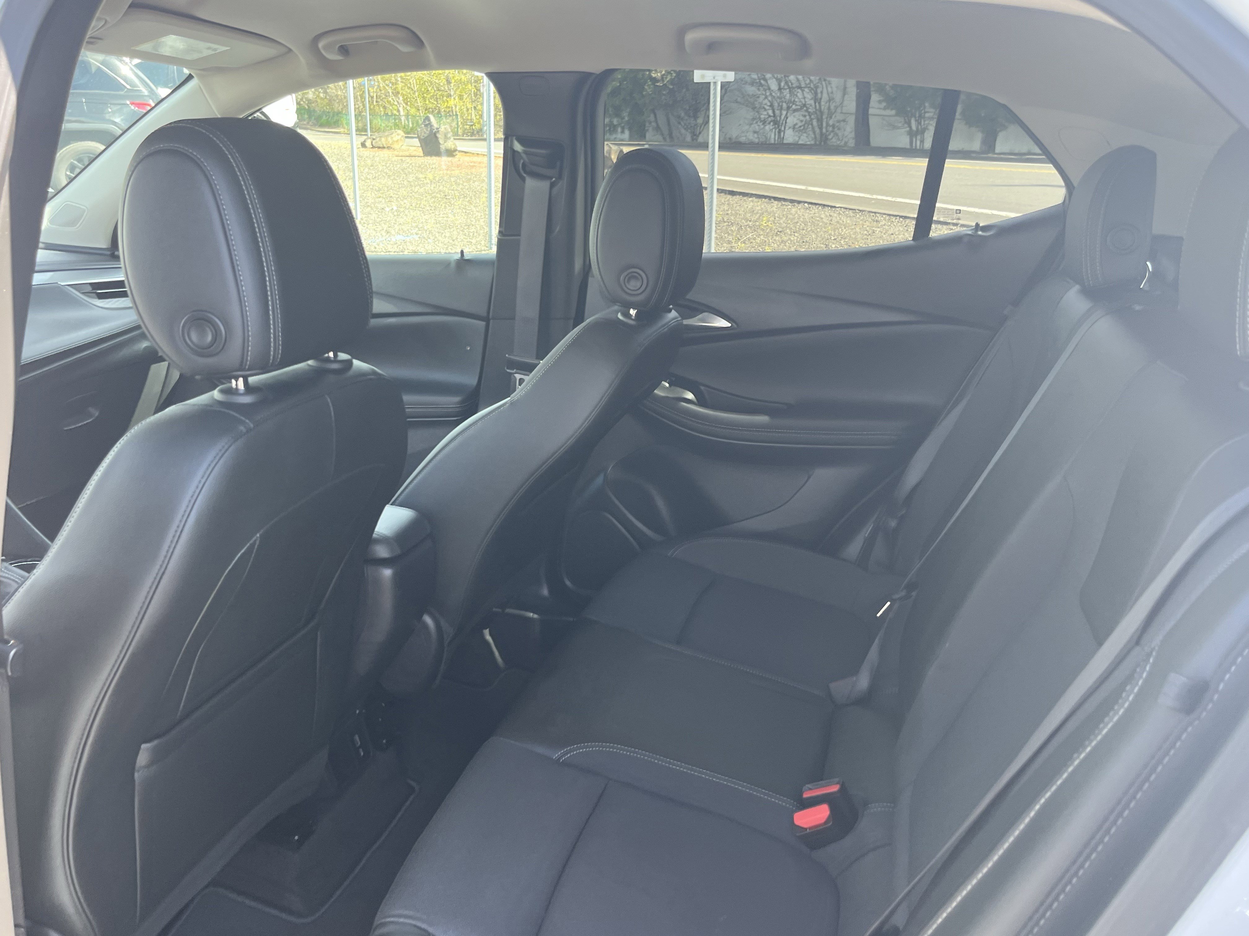 Used 2024 Buick Encore GX Preferred image 13