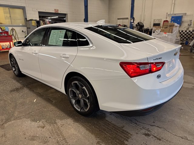 Used 2023 Chevrolet Malibu LT FWD image 4