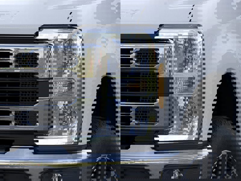 New 2025 Ford F350 XLT image 18