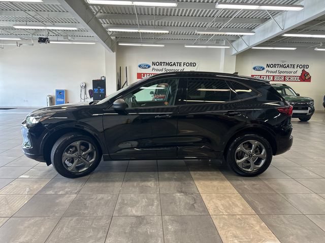 Used 2024 Ford Escape ST-Line w/ Tech Pack #1 AWD/4WD image 15