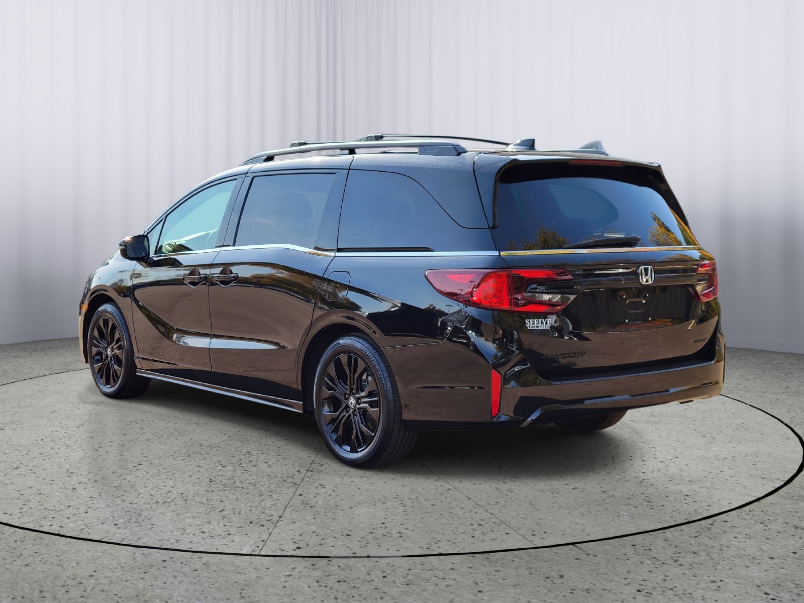 Used 2026 Honda Odyssey Sport-L image 4