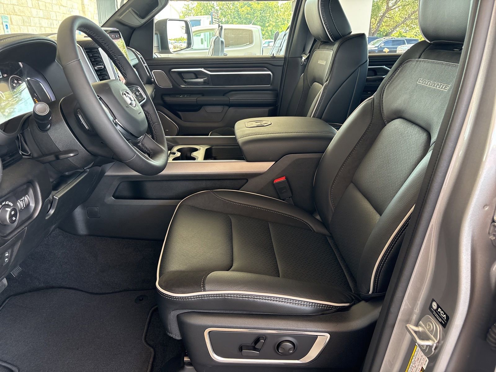 New 2026 RAM 1500 Laramie w/ Night Edition image 9