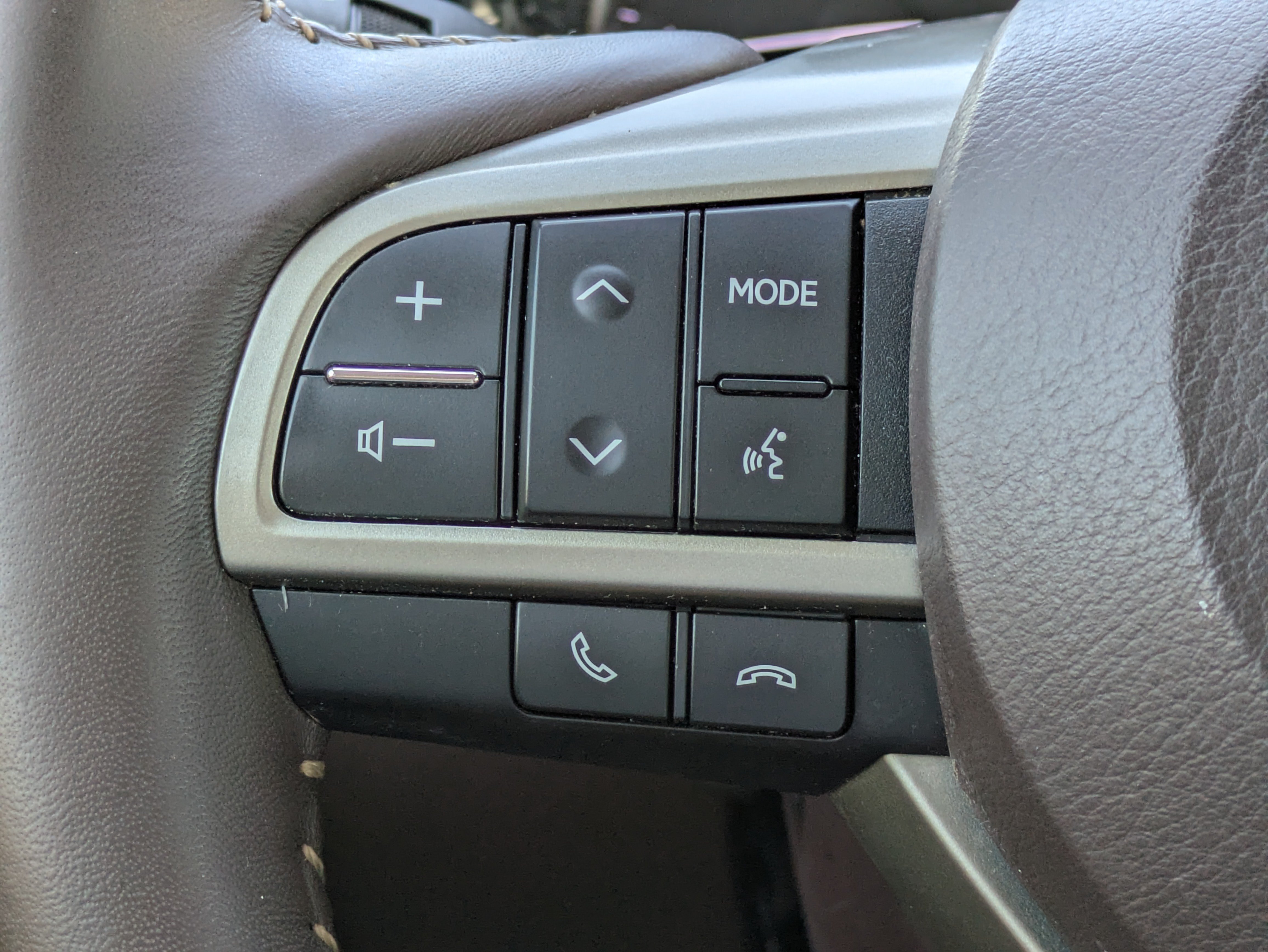 Used 2018 Lexus RX 350 FWD w/ Premium Package image 24
