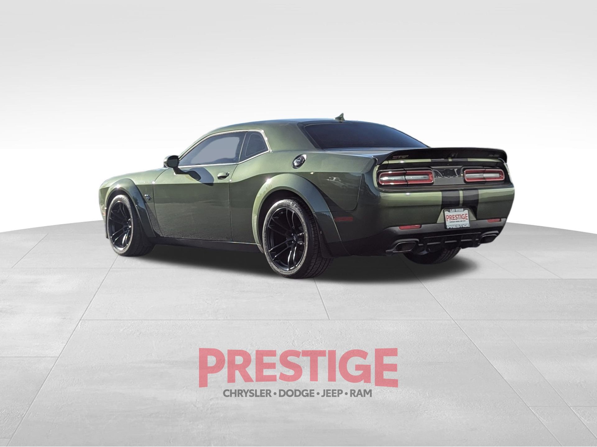 Used 2021 Dodge Challenger R/T Scat Pack RWD image 11