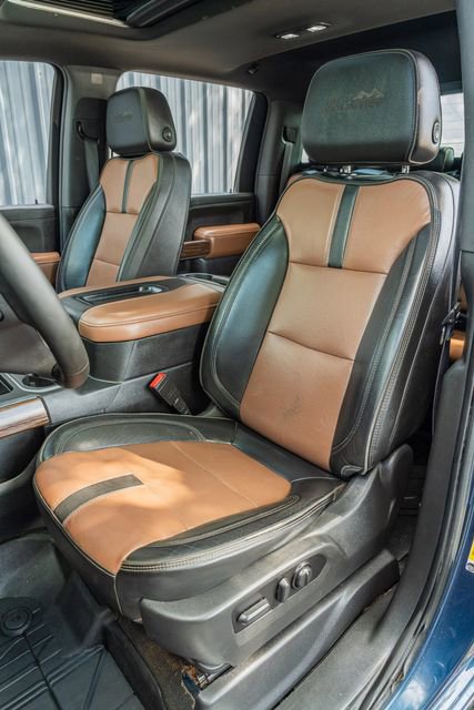 Used 2022 Chevrolet Silverado 3500 High Country image 19