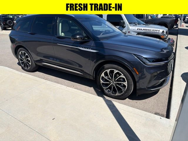 Used 2024 Lincoln Nautilus Reserve w/ Equipment Group 202A AWD/4WD image 1