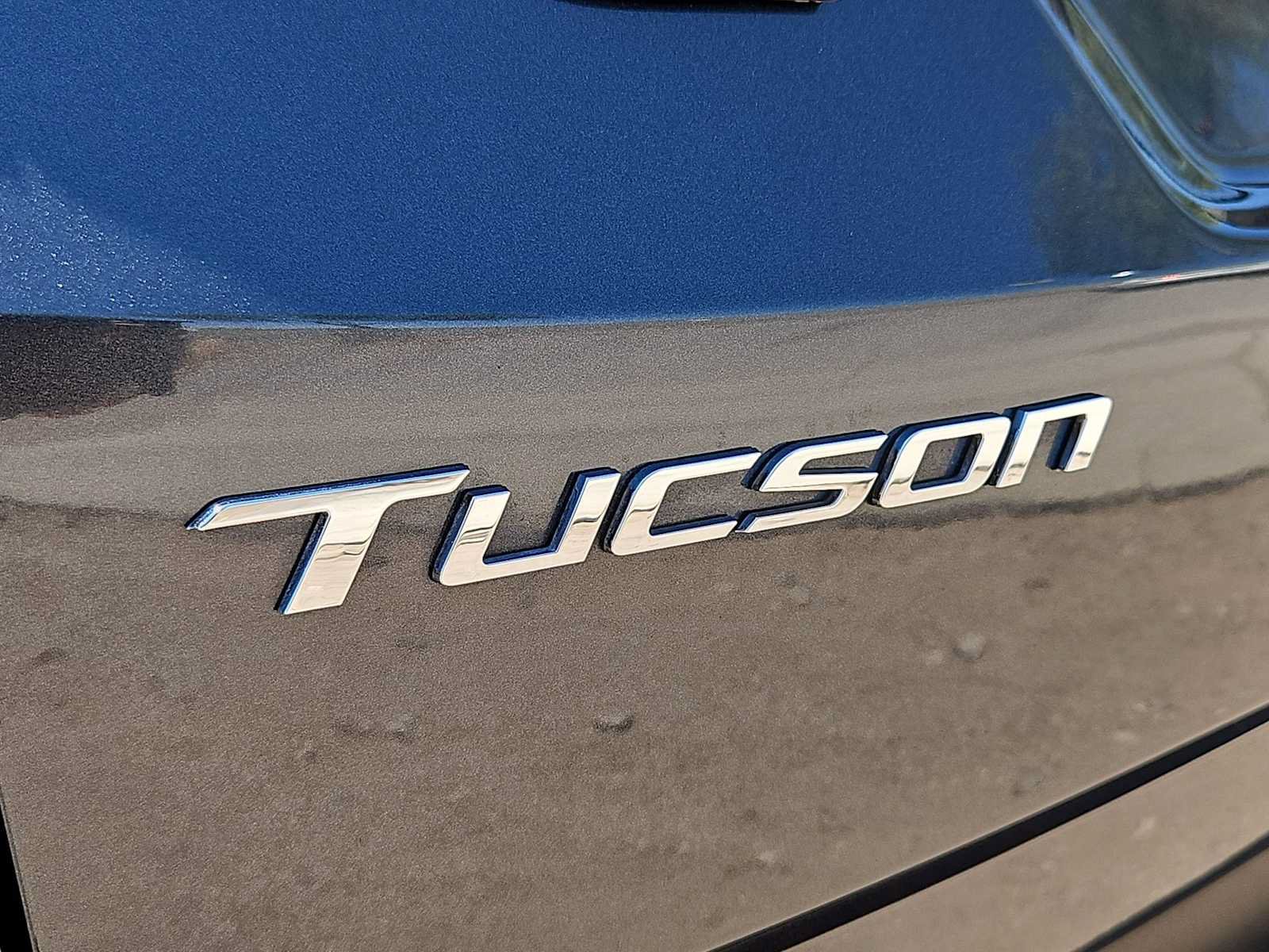 Certified 2024 Hyundai Tucson Limited AWD/4WD image 12