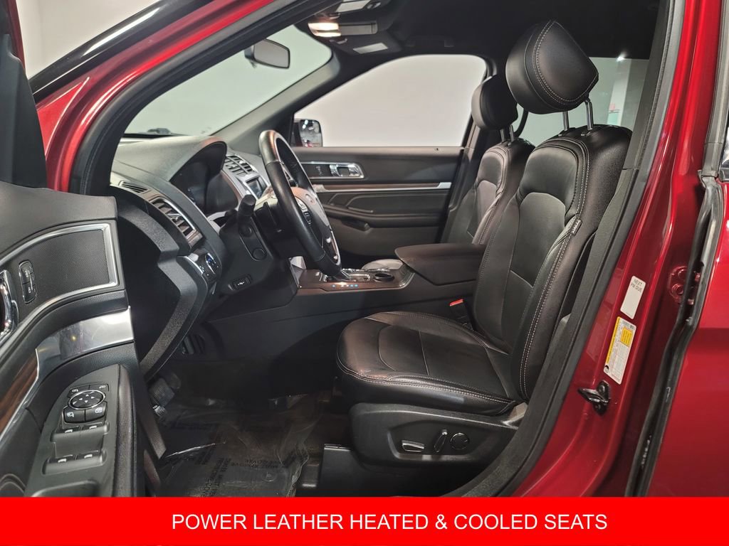 Used 2017 Ford Explorer Limited image 22
