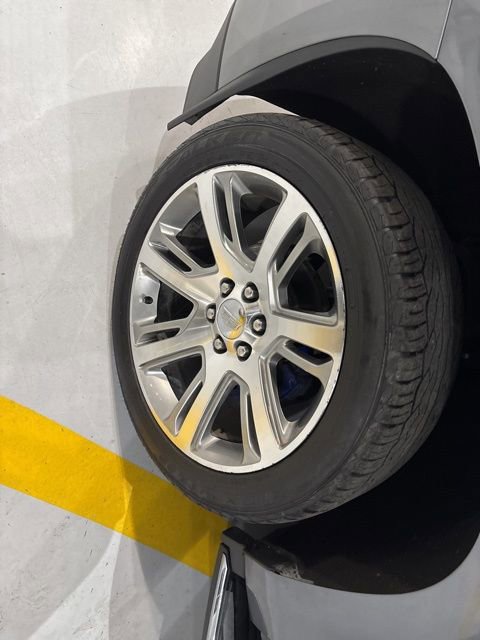 Used 2019 Cadillac Escalade Premium Luxury image 34