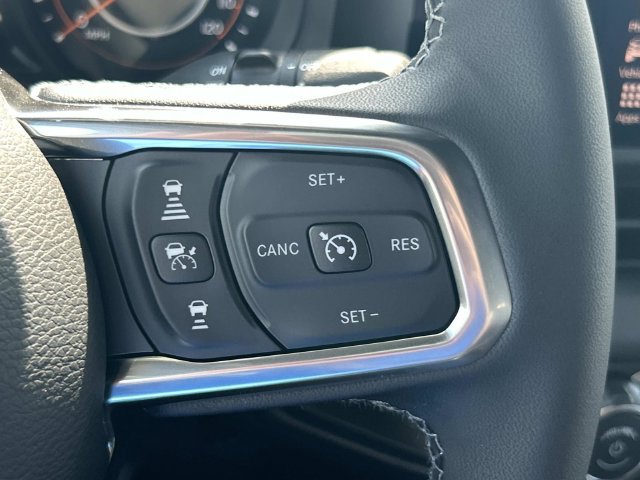 New 2027 Jeep Wrangler Unlimited Sahara AWD/4WD image 31