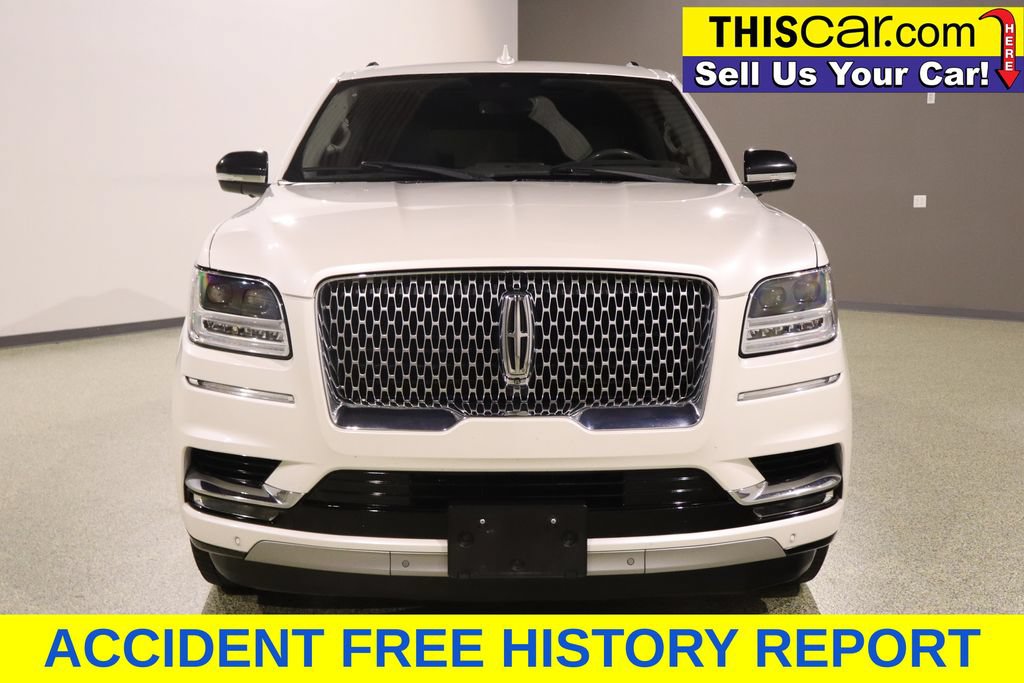 Used 2018 Lincoln Navigator L Reserve w/ Technology Package AWD/4WD image 3