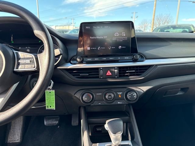 Used 2024 Kia Forte LXS image 20