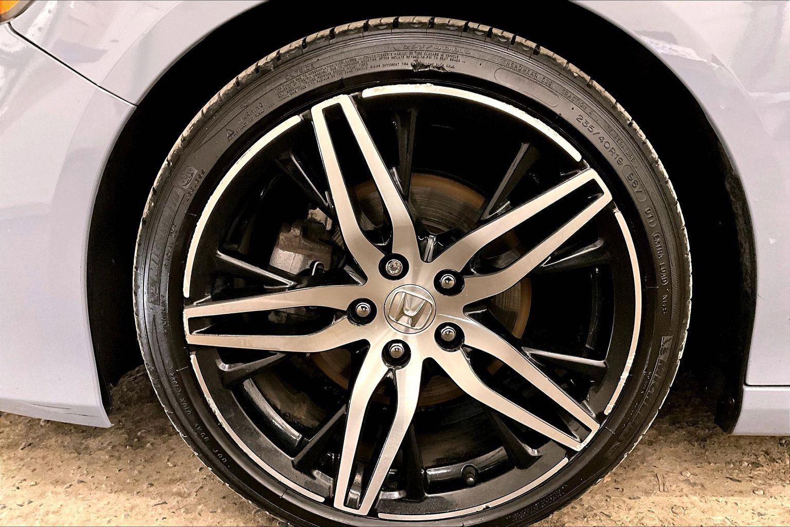 Used 2022 Honda Accord Touring image 8