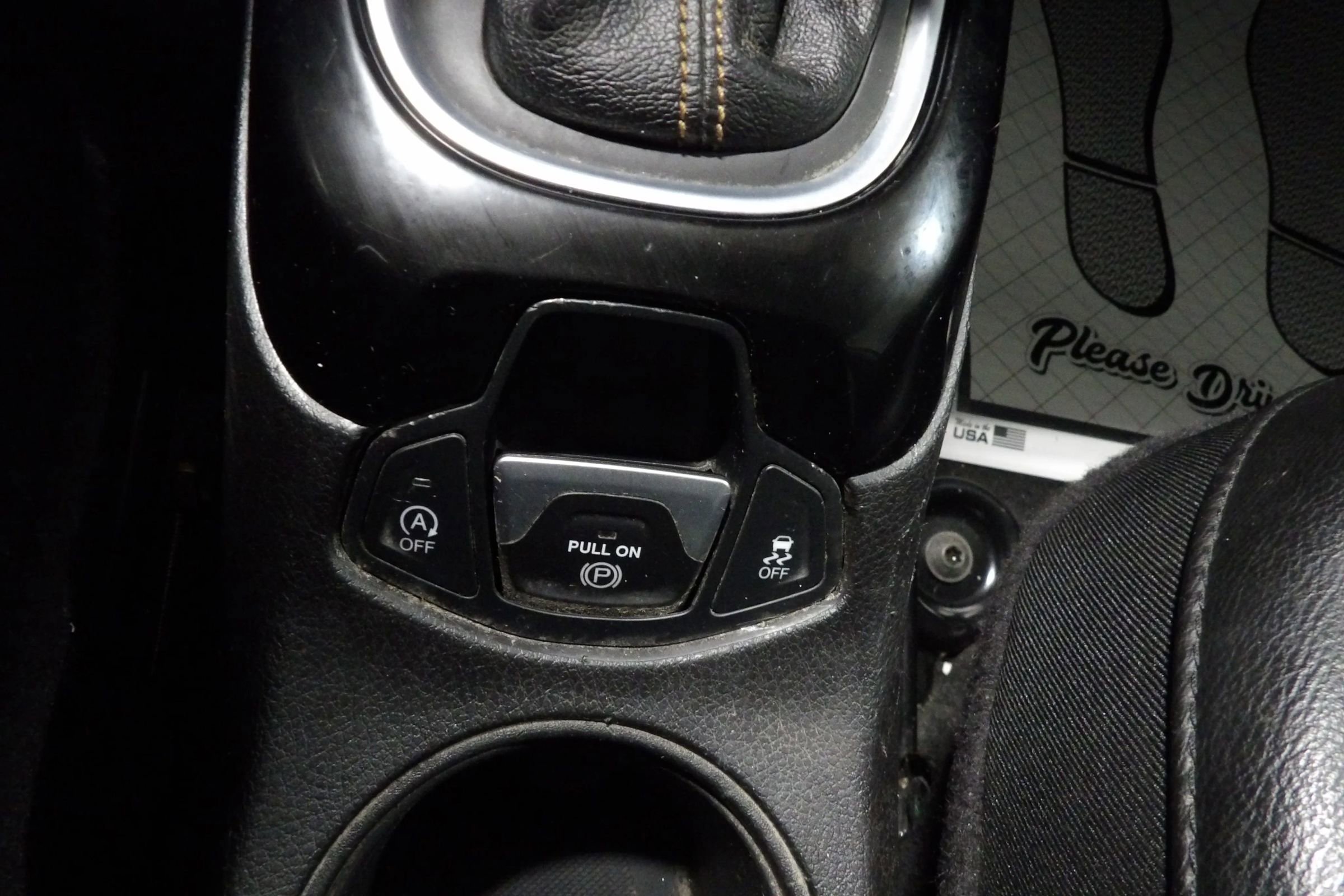 Used 2020 Jeep Compass Limited image 14