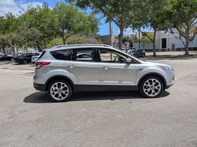 Used 2015 Ford Escape Titanium image 4