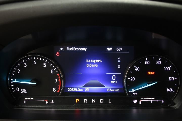 Used 2023 Ford Explorer XLT w/ Equipment Group 202A image 5