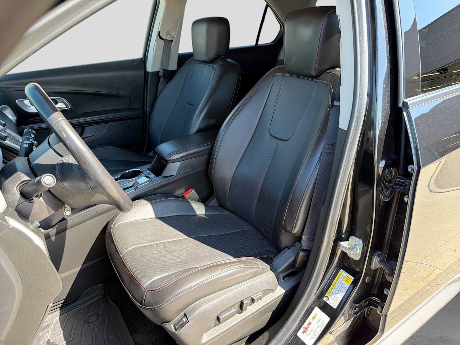 Used 2017 Chevrolet Equinox LT w/ Midnight Edition FWD image 15