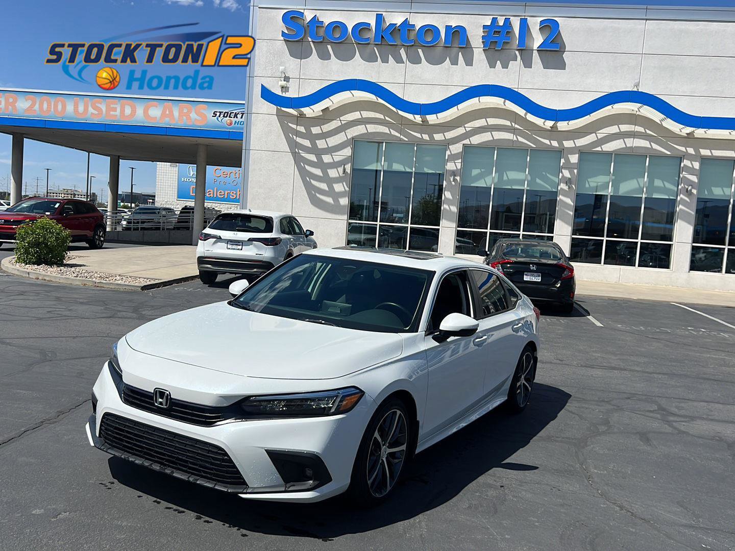 Used 2023 Honda Civic Touring image 1