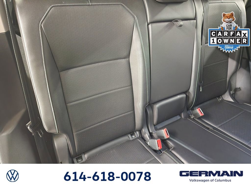 Used 2021 Volkswagen Tiguan SE w/ Panoramic Sunroof Package image 23