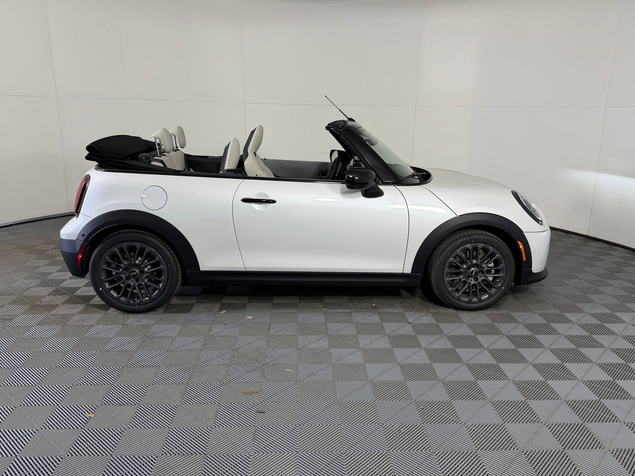 New 2026 MINI Cooper Convertible FWD image 8