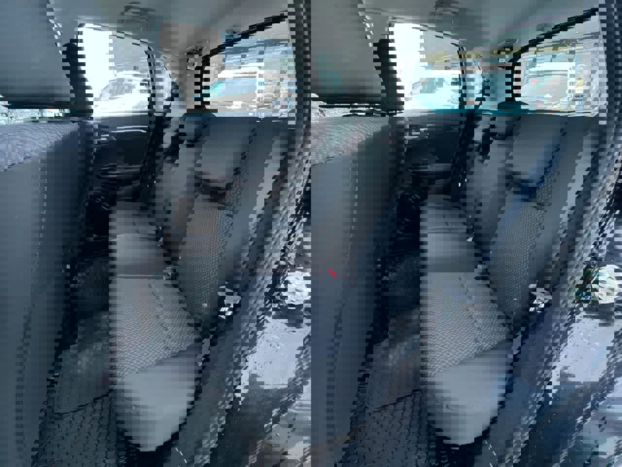 Used 2020 Honda Fit LX image 23