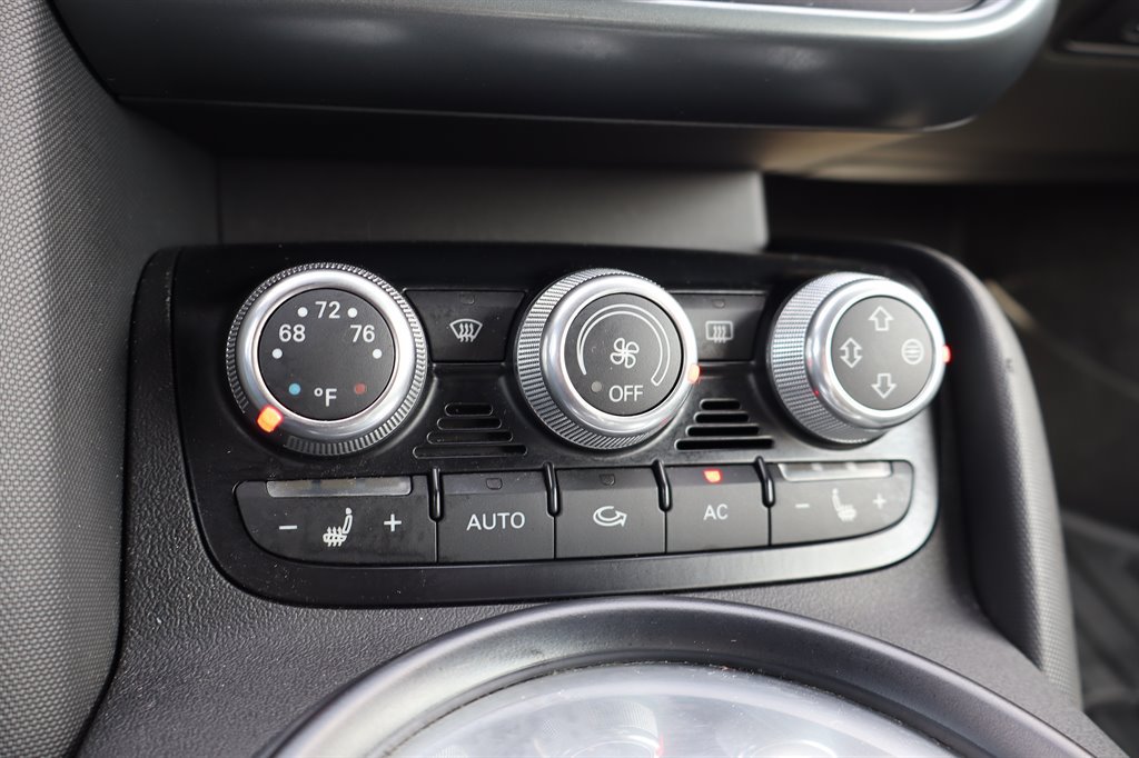 Used 2010 Audi R8 V8 AWD/4WD image 34