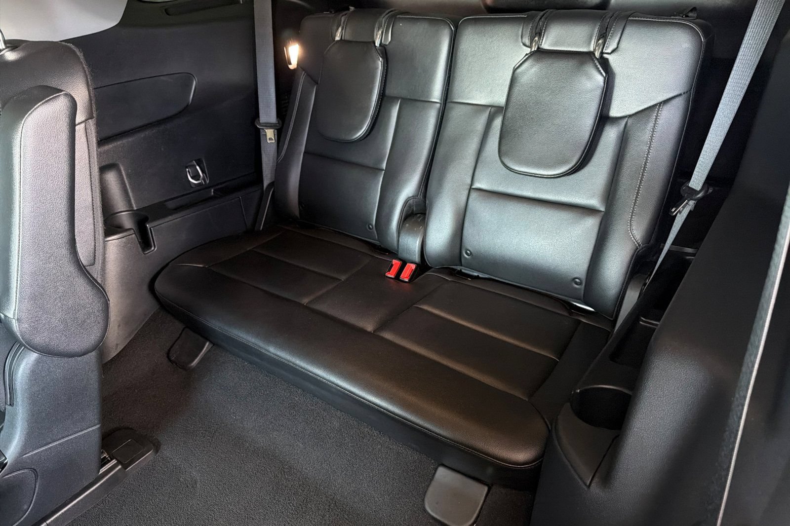 Certified 2023 Ford Explorer Limited RWD image 14