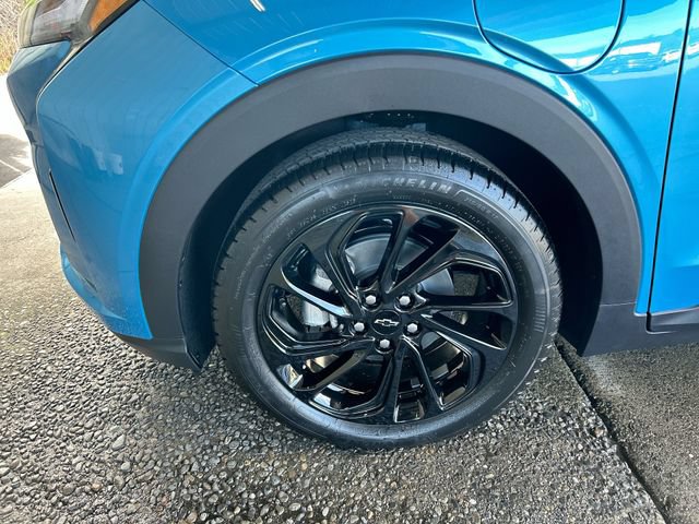 New 2027 Chevrolet Bolt RS w/ Technology Package FWD image 31