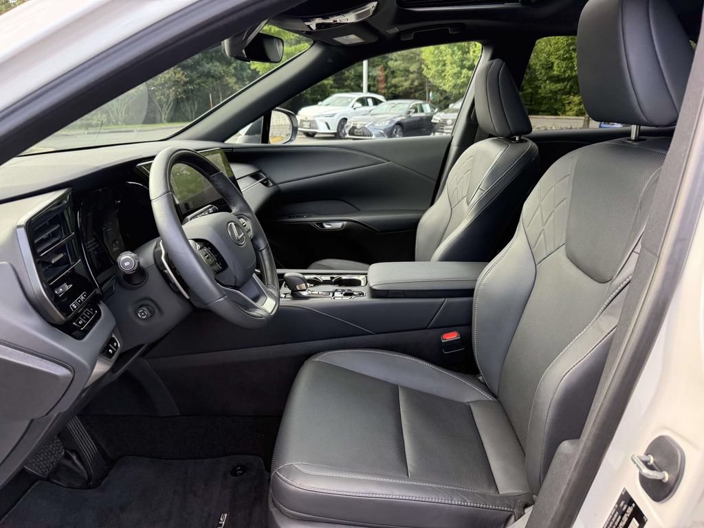 Used 2025 Lexus RX 350 Premium AWD/4WD image 13