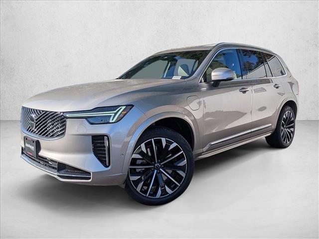 New 2026 Volvo XC90 T8 Plus w/ Protection Package Premier