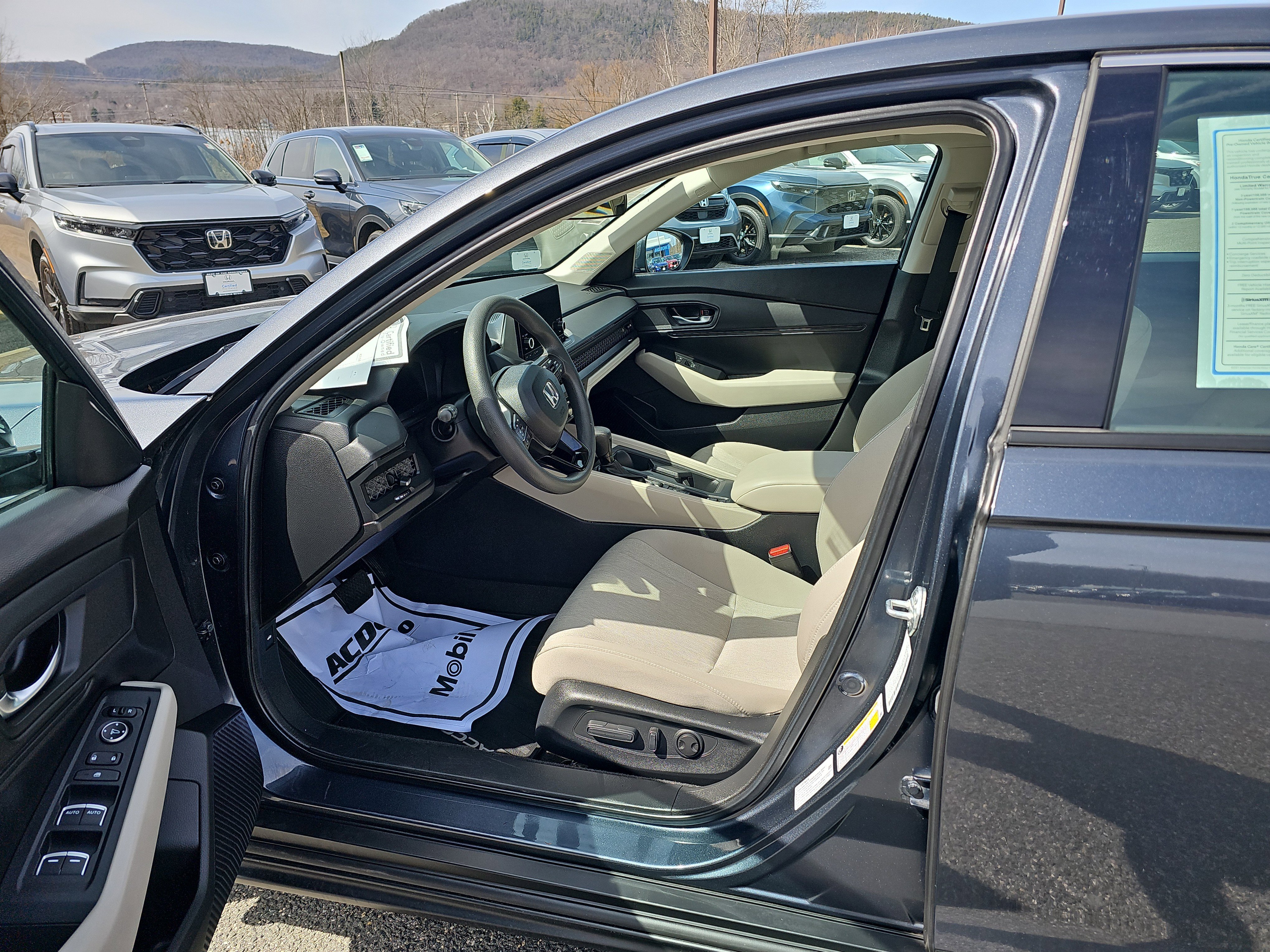 Certified 2023 Honda Accord EX image 10