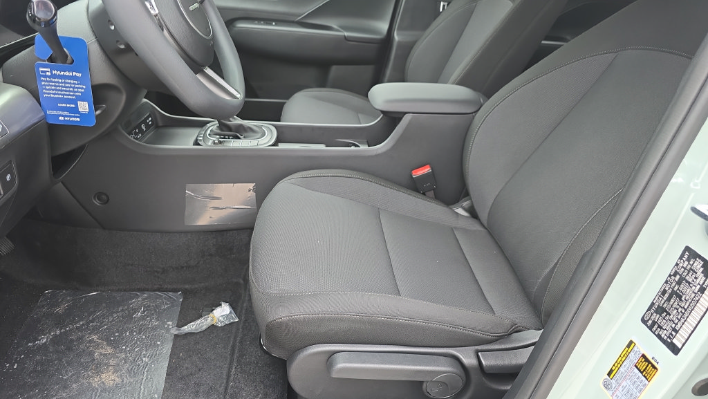 New 2027 Hyundai Kona SE FWD image 13