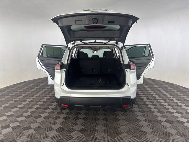 Certified 2024 Nissan Rogue S AWD/4WD image 15