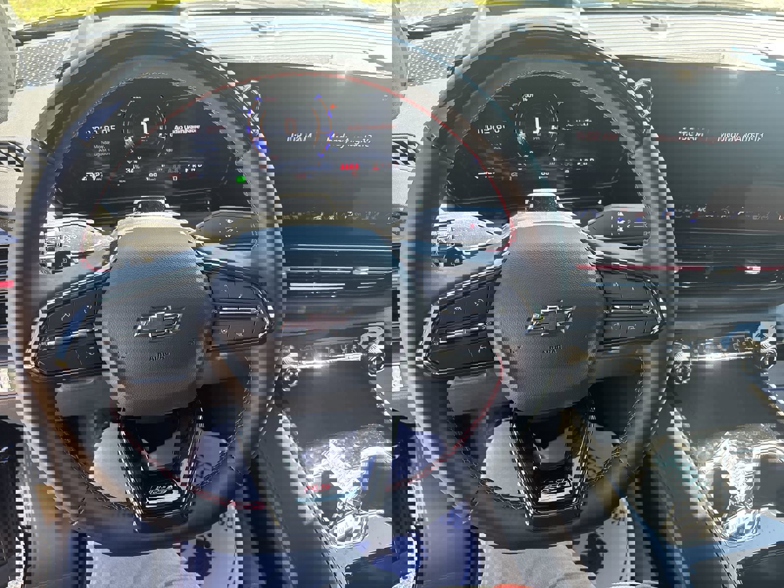 New 2024 Chevrolet Silverado EV RST image 14