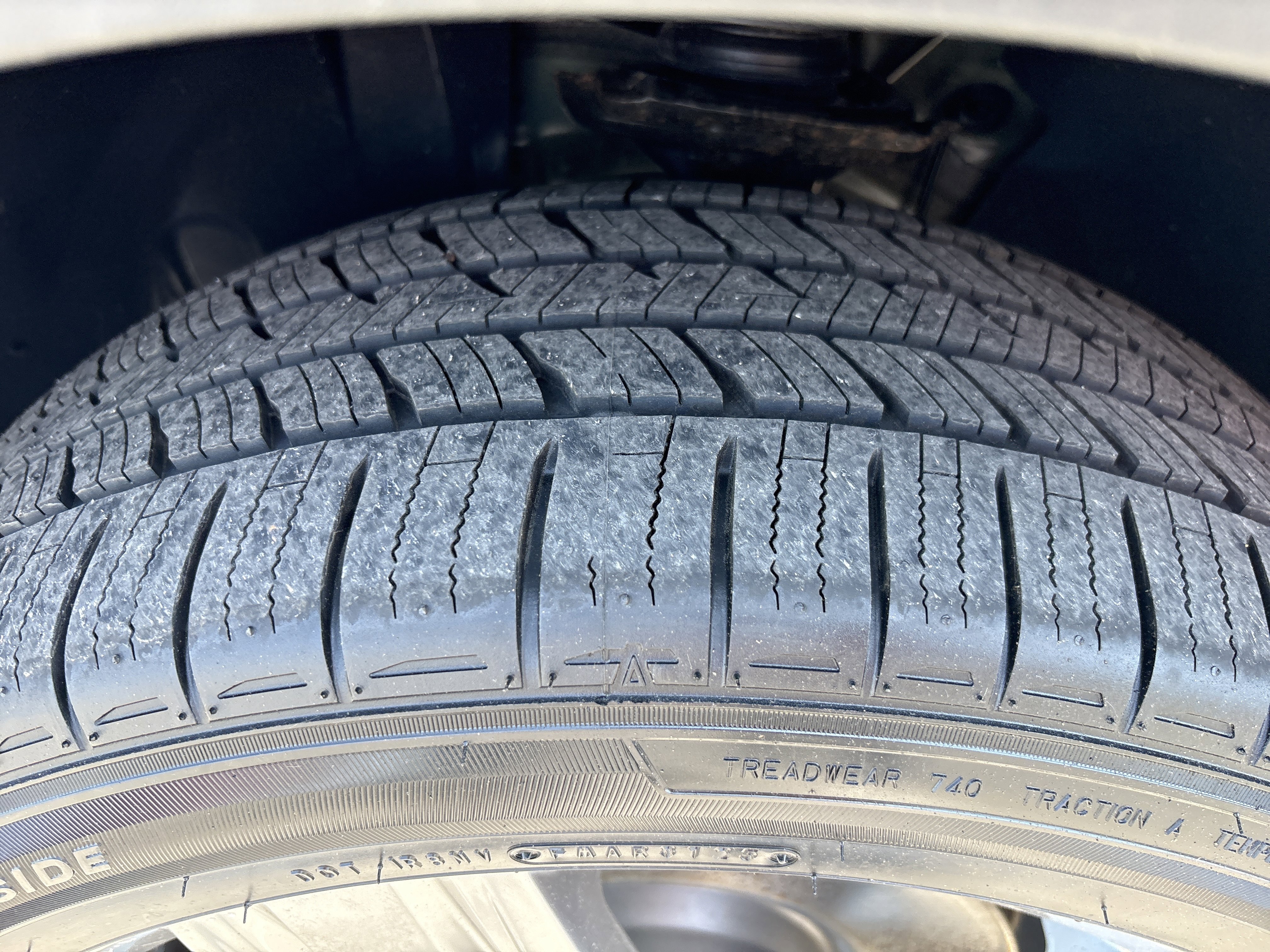 Used 2021 Volkswagen Tiguan SEL w/ 3rd Row Seat Package AWD/4WD image 17