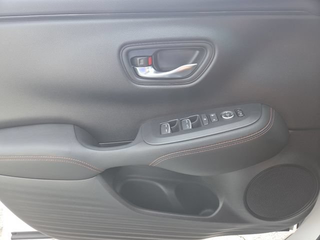 Used 2024 Honda HR-V Sport image 29